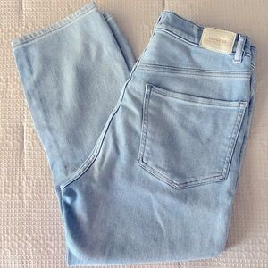 Express Slim Super High Rise Light Blue Jeans in 10/S